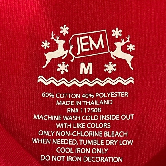 Jem design your own Christmas Tee shirt in a Junior M comes with decorations - Picture 5 of 16